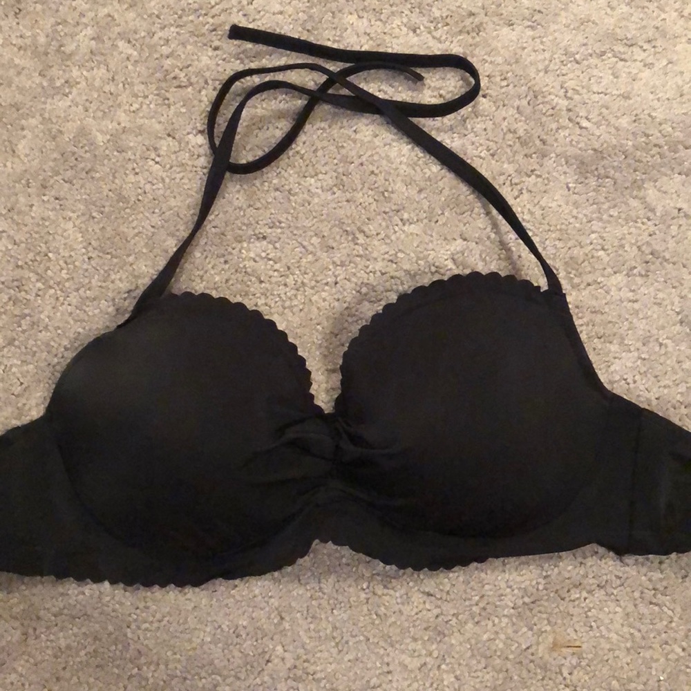 Victoria’s Secret bathing suit top